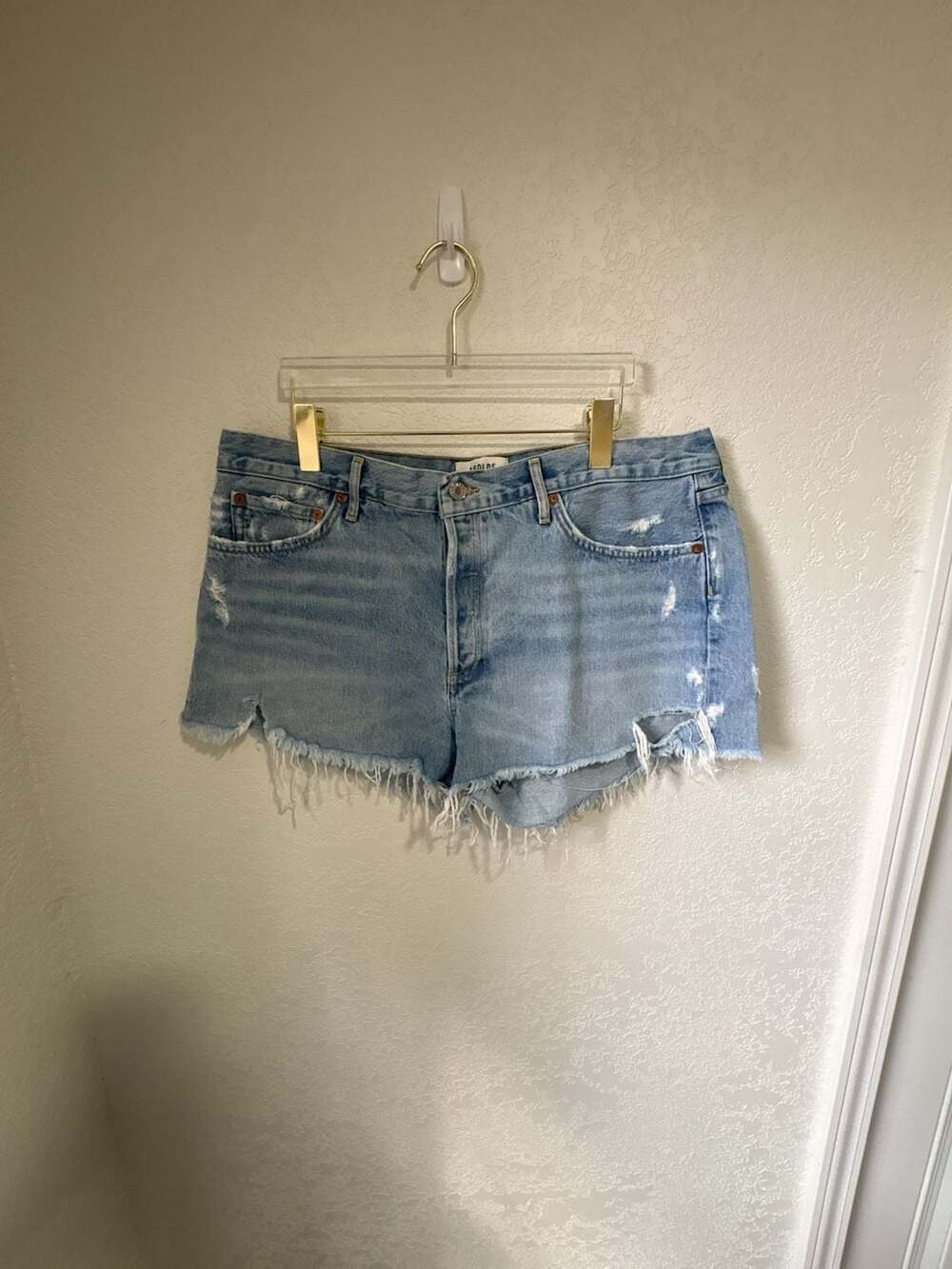 AGOLDE Parker Vintage Cut Off Short Size 33 Distressed Denim Jean